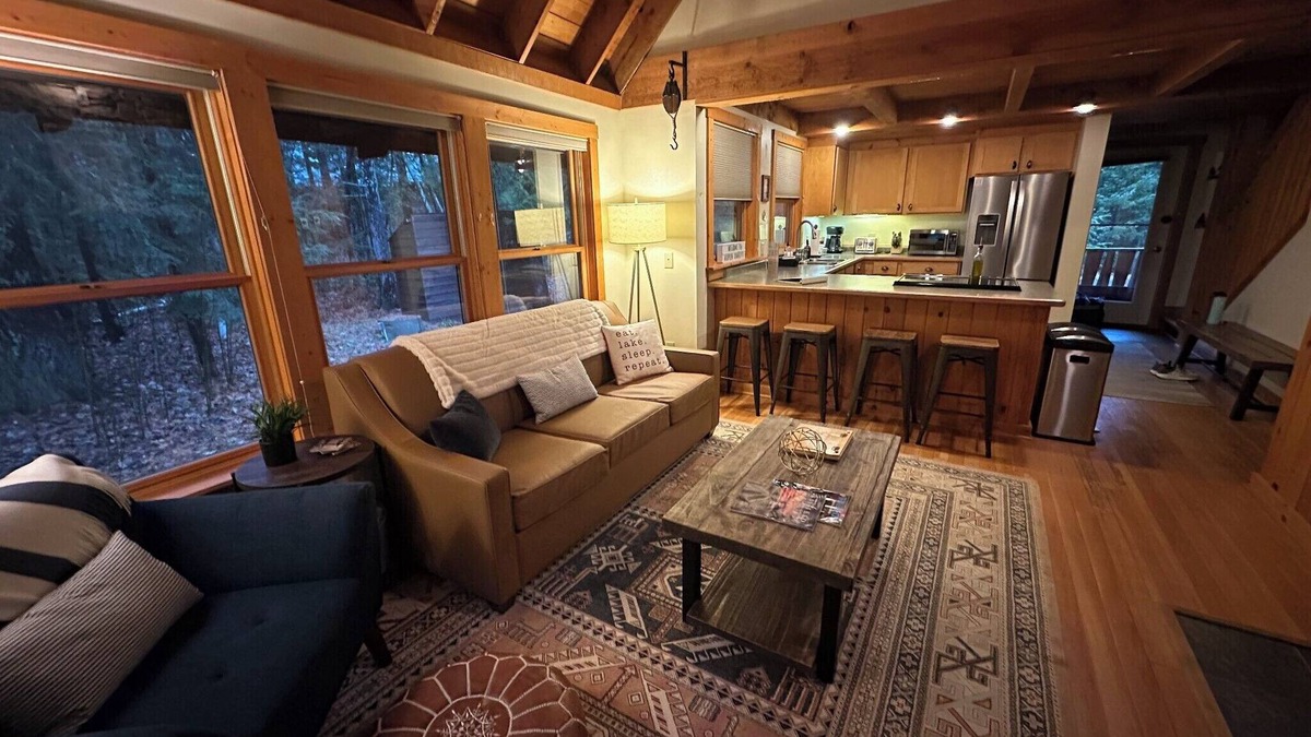 Bayfield House | Aspen Chalet- overlooks Brickyard Creek in Bayfield
