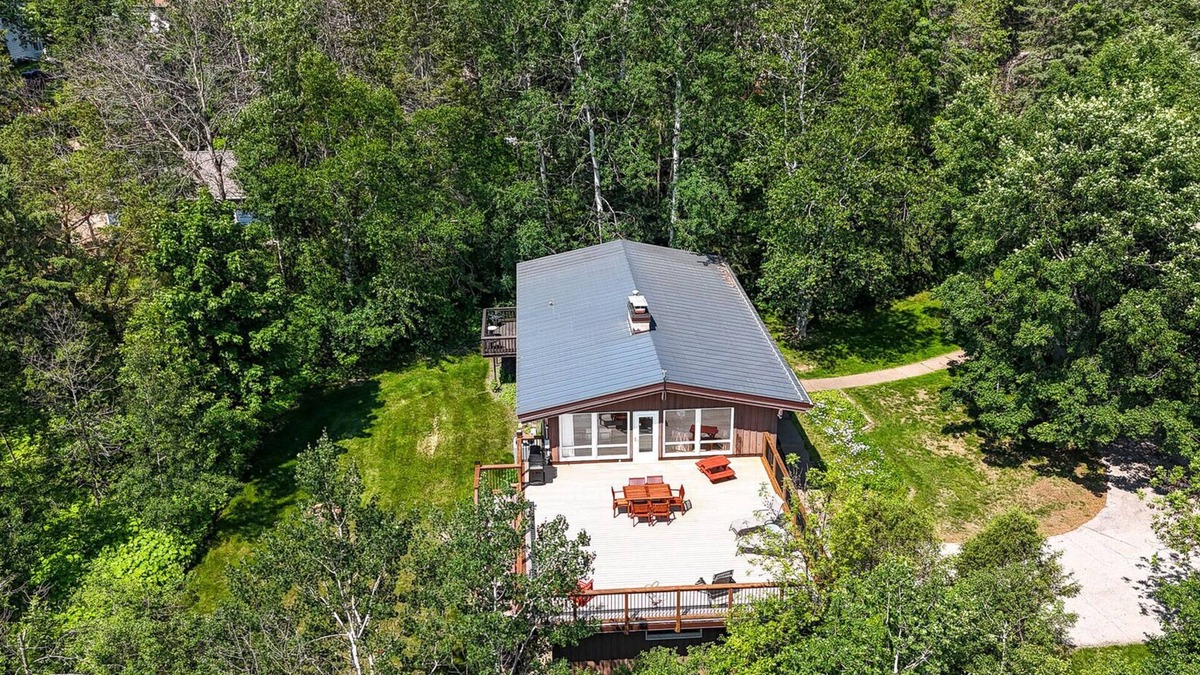Hunters Park House | Aspen View House w/Brand New Overlook Deck
