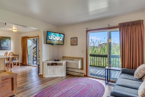 Chincoteague Apartment | Assateague Inn 107-A