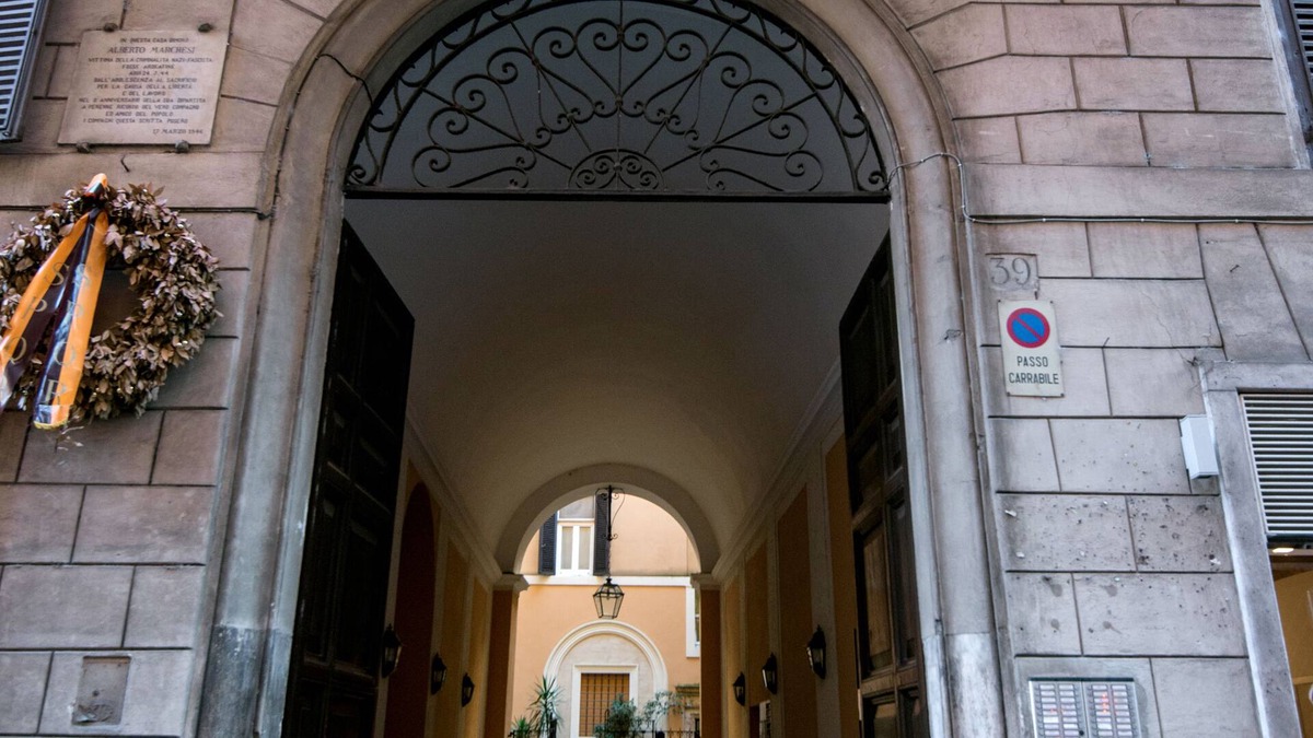 Rione VIII Sant'Eustachio House | Assunta Domus