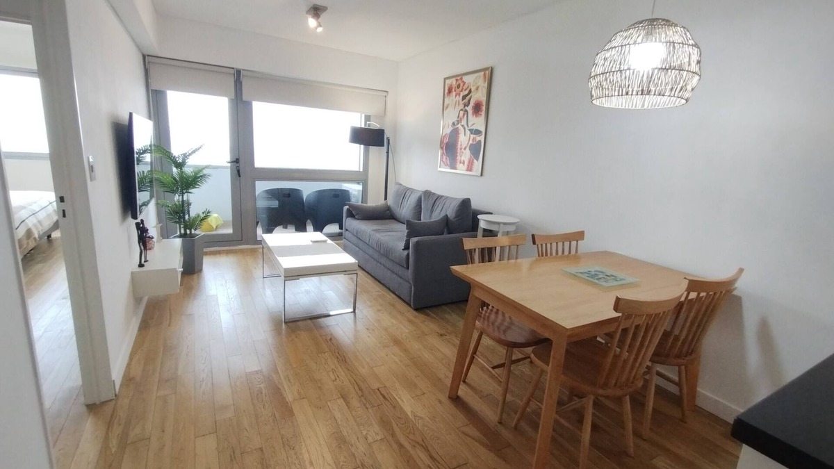 Nunez Apartment | Astor Views - Modern 1BR apartment in Nunez