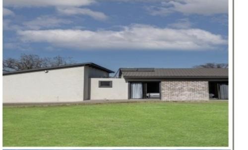 Vanderbijlpark Apartment | At Bijl guesthouse self catering apartment unit