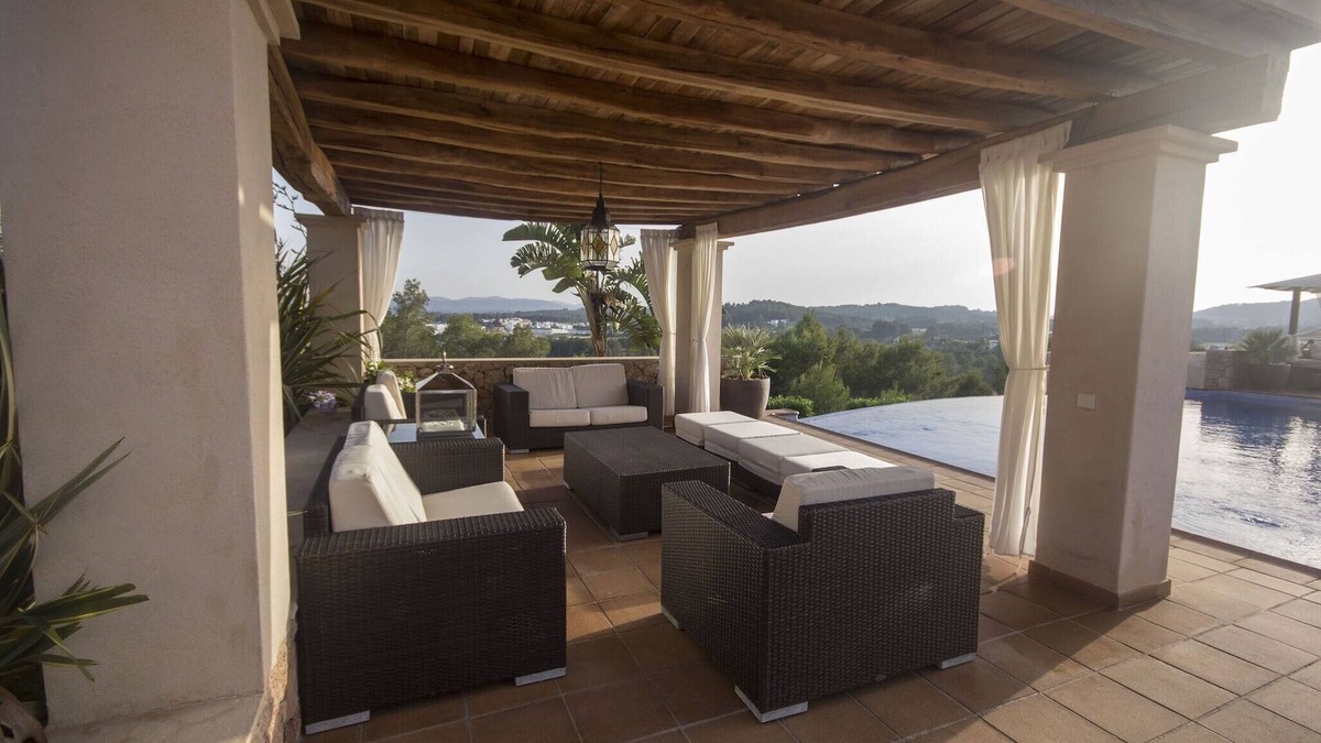 Santa Gertrudis Villa | Attractive Ibiza Villa | Can Tierra | 6 Bedrooms | Phenomenal Country &.