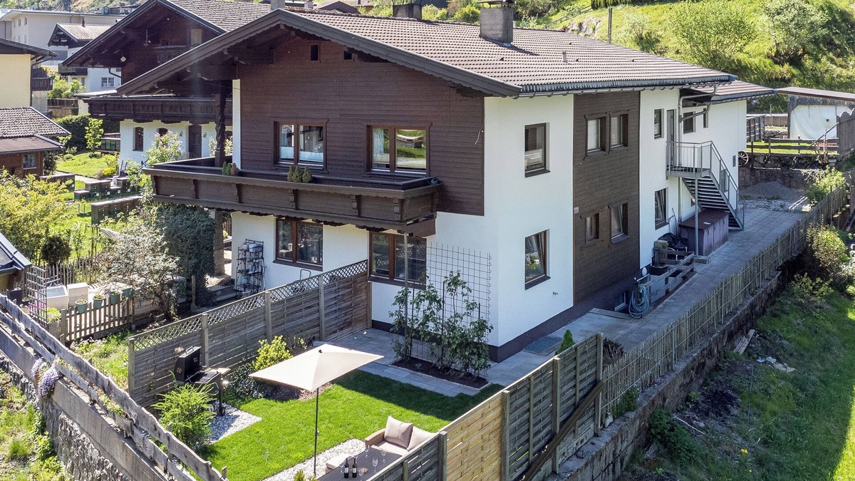 Kelchsau Apartment | Beautiful, spacious apartment with garden