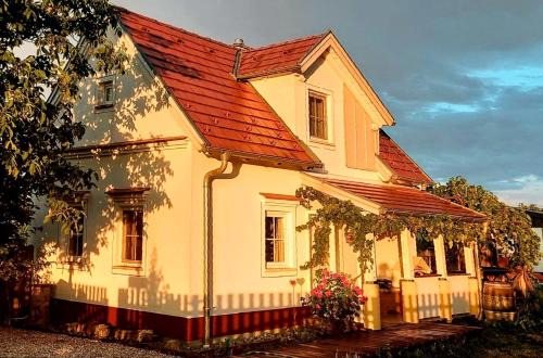 St. Margarethen House | Ferienhaus Radlwiesn