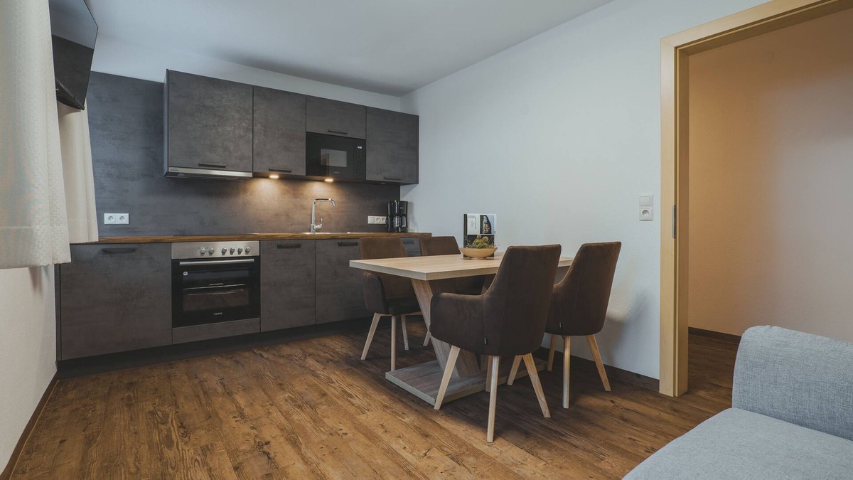 Sankt Martin am Tennengebirge Apartment | Komfortable Ferienwohnung Inmitten der Bergwelt