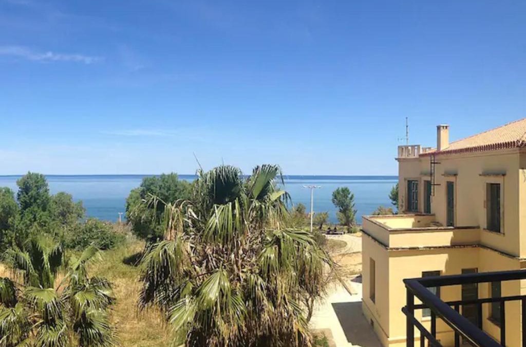 Khora Sfakion Apartment | At the Beach! +10min= port&center.