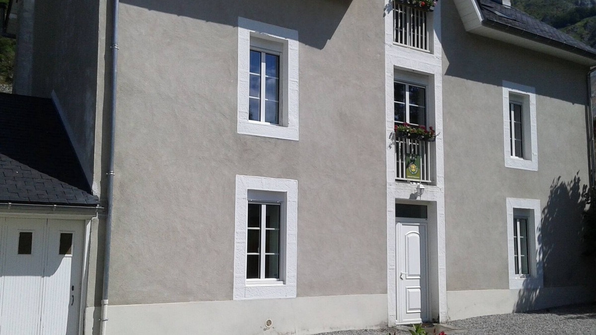 Campan Cottage | At the foot of the Pic du Midi "Bigourdan" cottage 8/10 pers