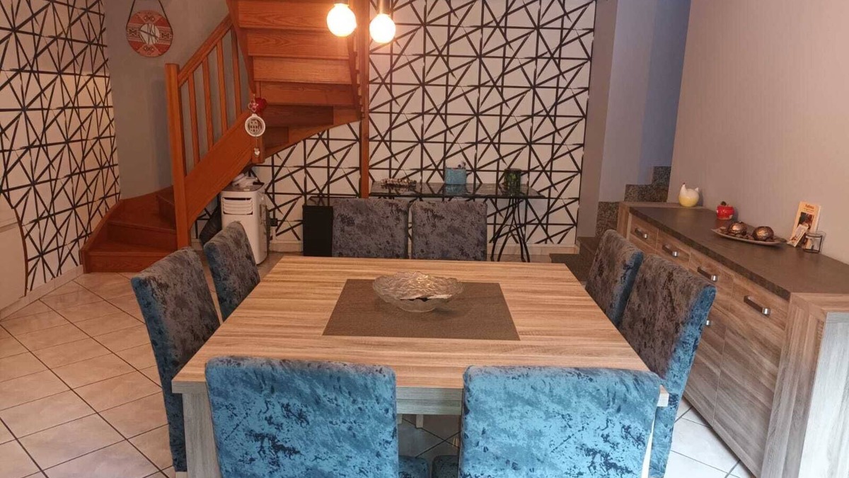 Saint-Jean-de-Maurienne Apartment | At the foot of the Maurenaise mountains.