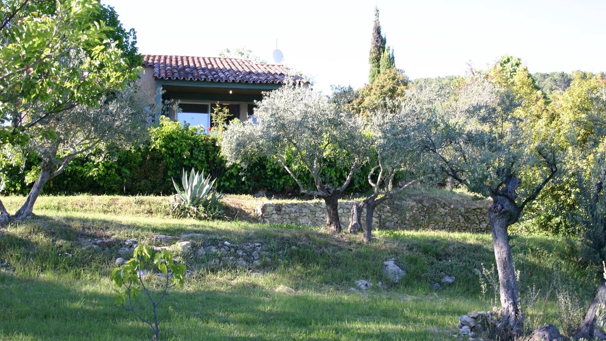 Chateaudouble House | At the heart of Provence, in a private area of 13 hectares. Quiet and smooth
