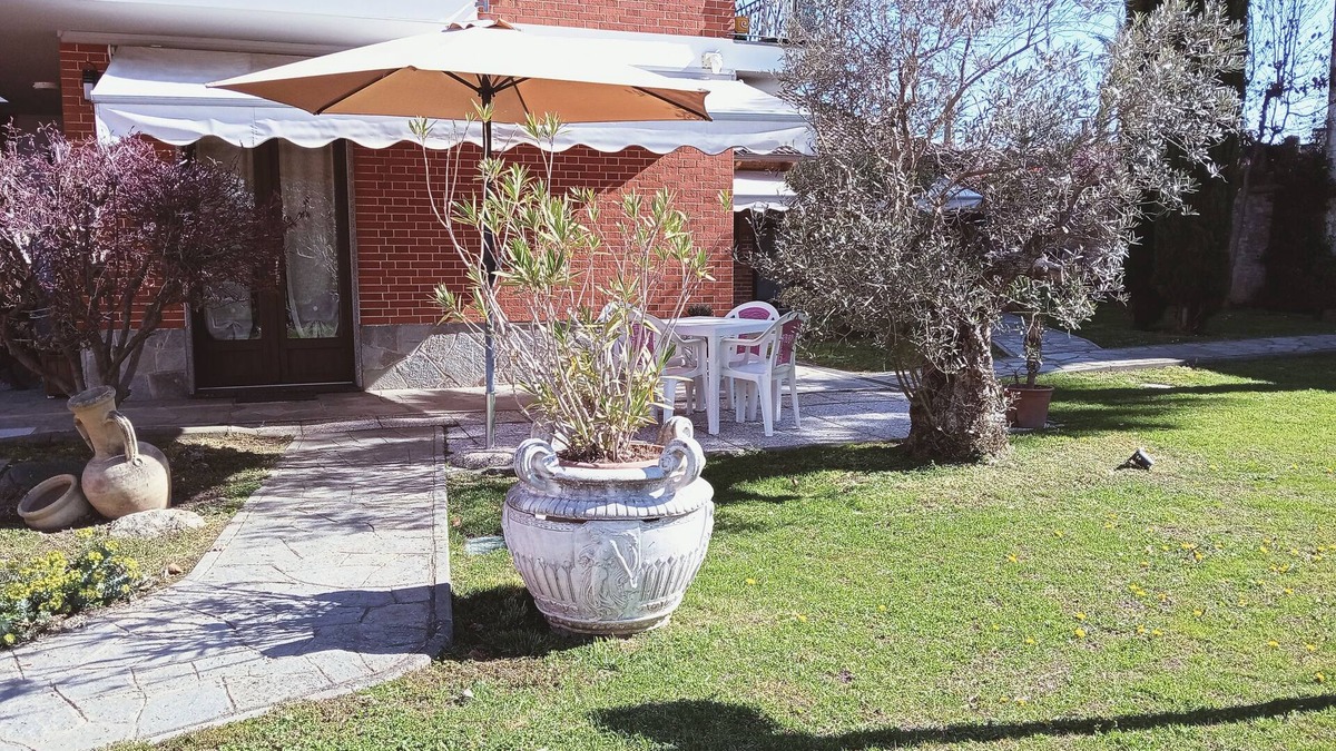 Foglizzo Apartment | At the home of "Nuccia"