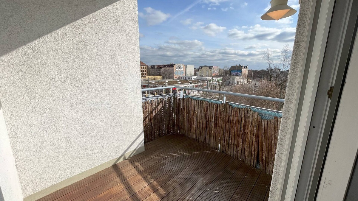 Connewitz Apartment | At the pulse of the city, incl. underground parking space & balcony
