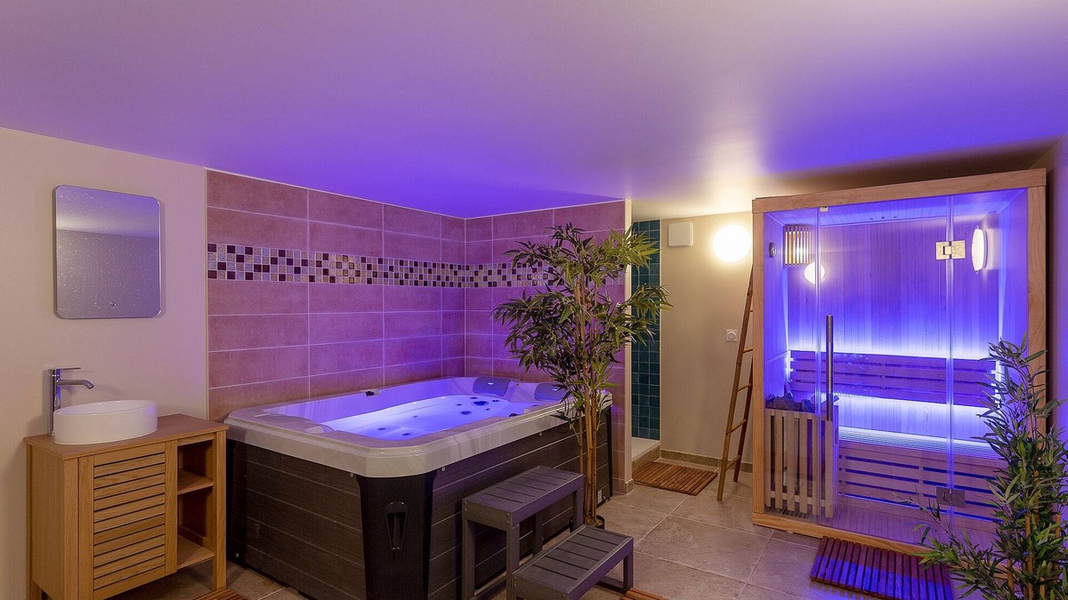 Savignies Bed & Breakfast | At the raw estate