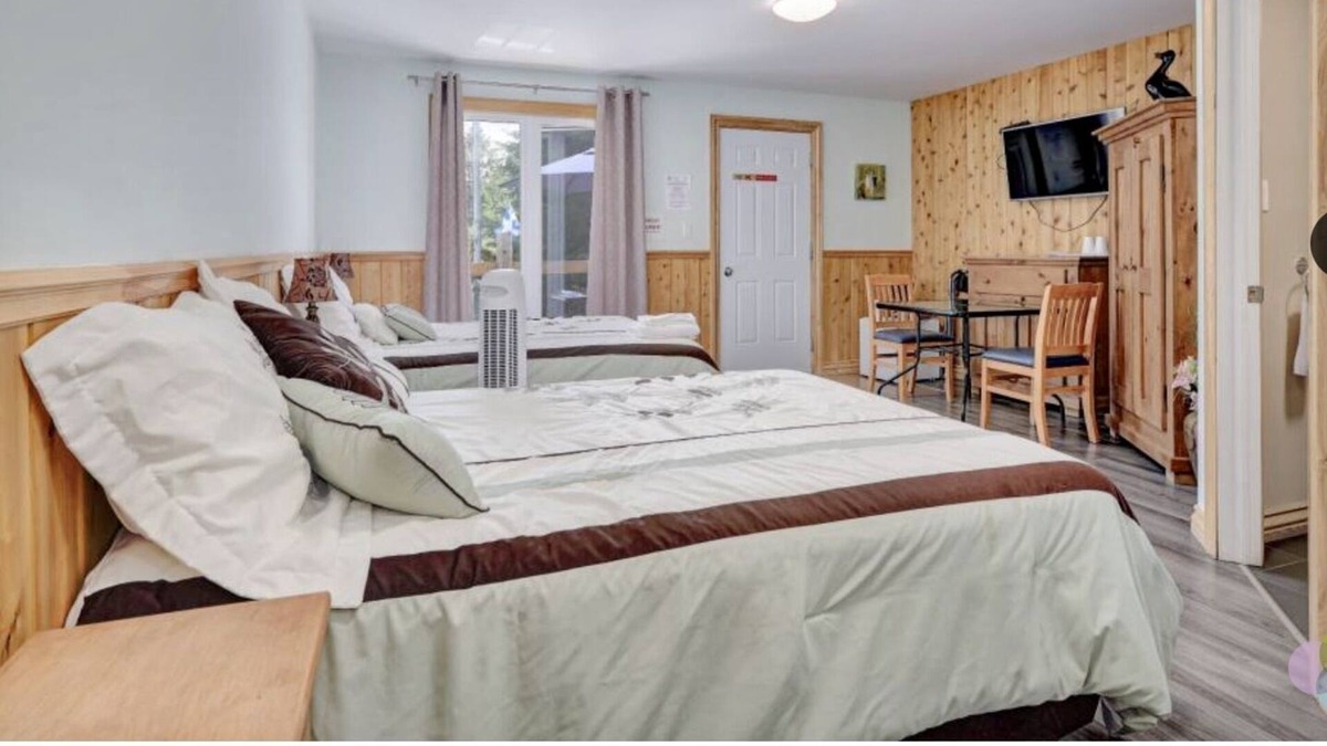 Saint Zenon Bed & Breakfast | At the top of the north of Lanaudiere Chez le D