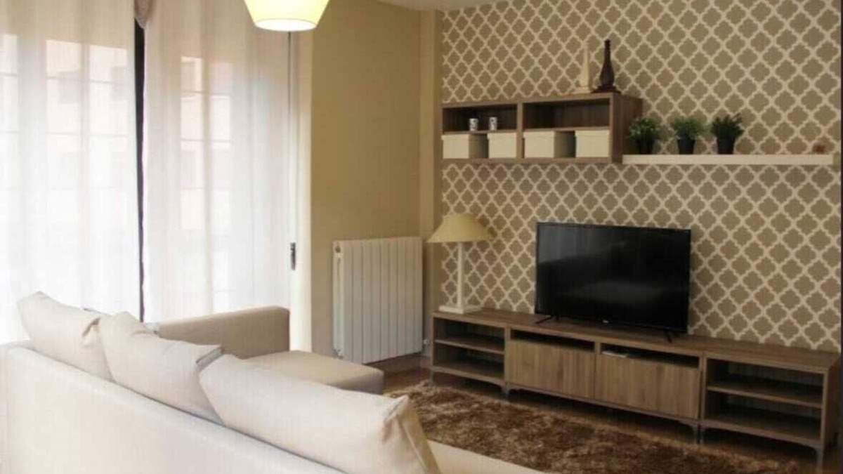 Najera Apartment | AT VINO Y CAMINO Escape to the perfect place.