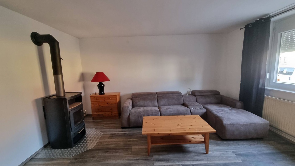 Hochleithen Apartment | ONE Self-Check-In, 3km freeway