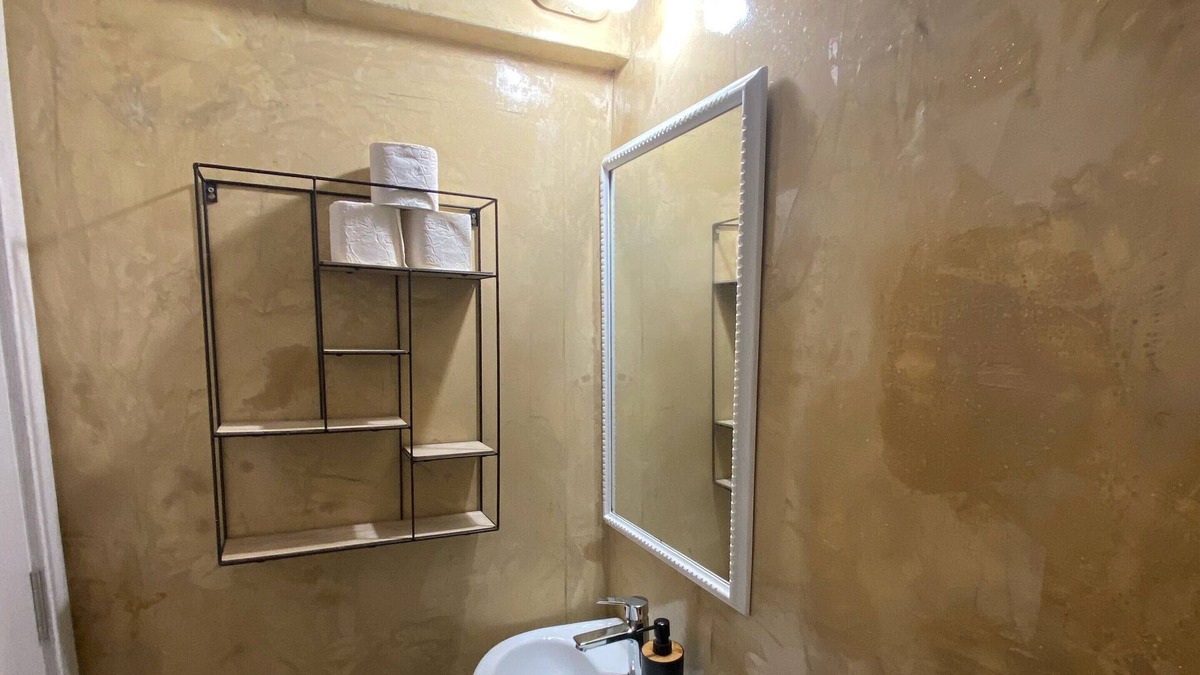 Drama Apartment | Athanias H