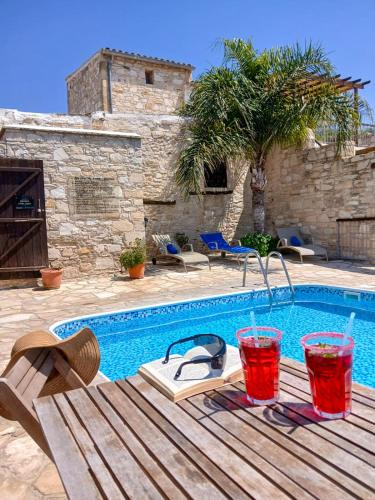Skarinou Apartment | Athena's Pool Oasis