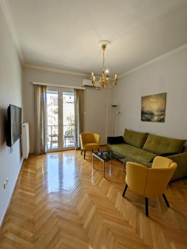 Mousio Apartment | Athenian Charm, Two-bedroom Flat