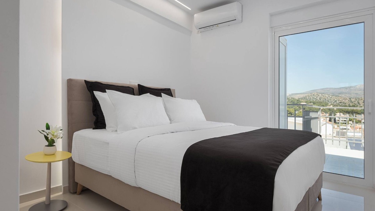 Varkiza Apartment | Athenian Riviera Penthouse Apartment
