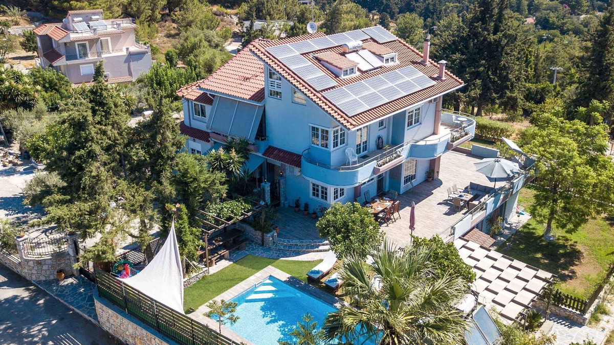 Asgourou Villa | Athina's Pool Villa with Heated Pool