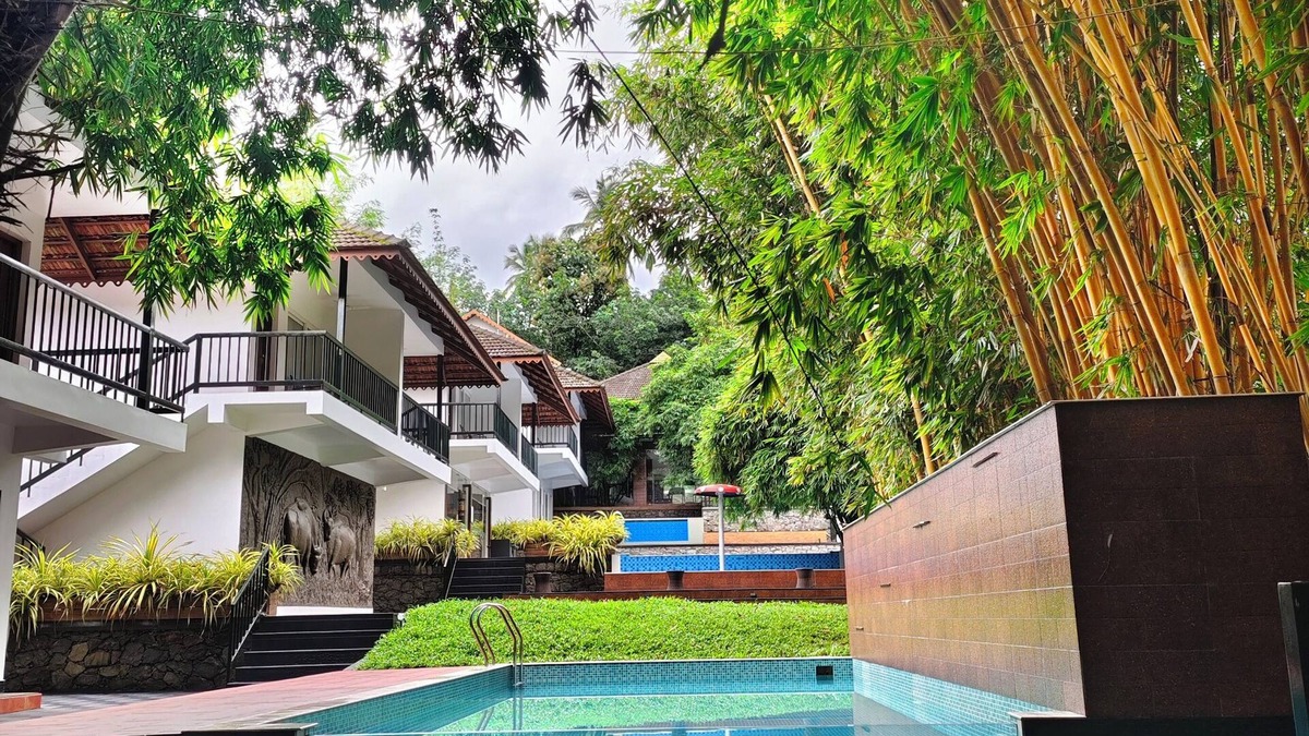 Athirapally Hotel | Athirapilly Green Trees
