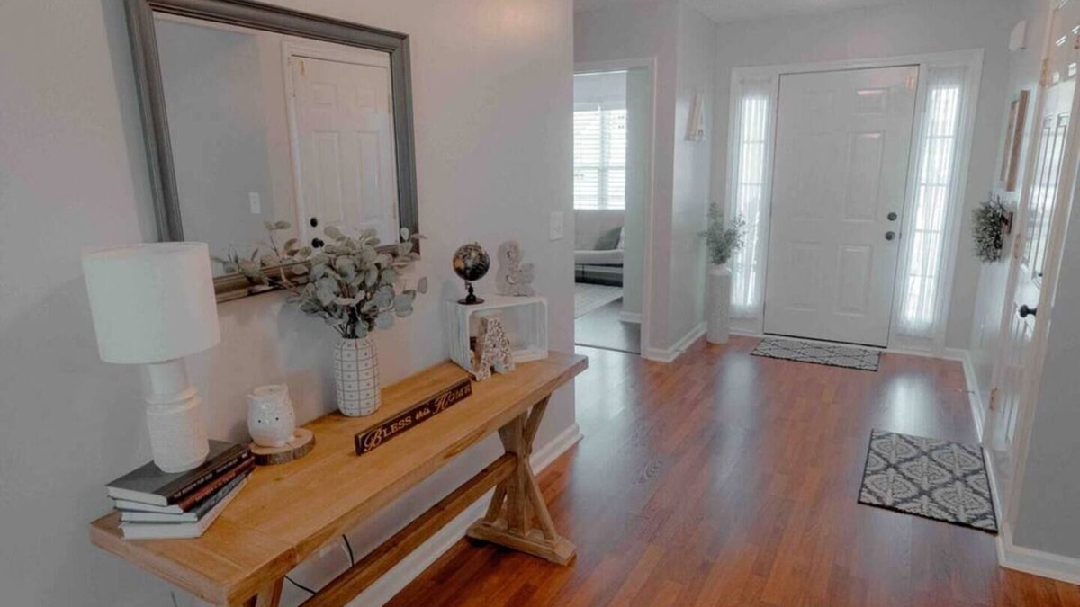 Houston County House | AtHome+1 Stay | Suburban 3 BR | Fenced Yard