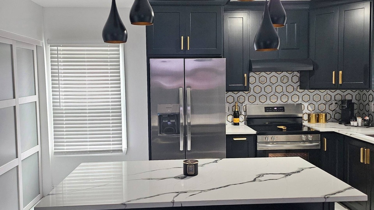 Candler-McAfee Apartment | Atlanta Chic Getaway!