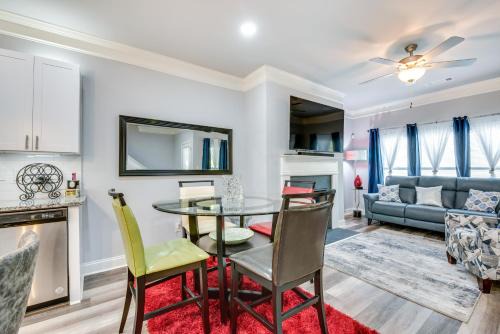 Church Street House | Atlanta Home with Patio, 8 Mi to Downtown and Aquarium