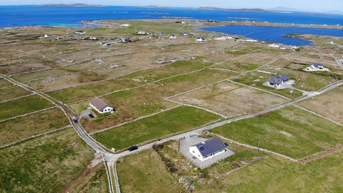Gannoughs House | Atlantic Sunset, Aughris is a home away from home