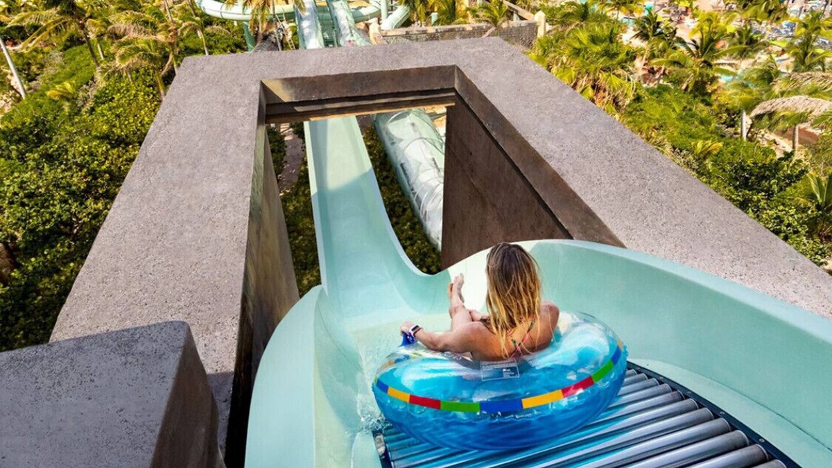 Paradise Island Condo | Atlantis 8 wrist bands free full access!Week April 17-24
