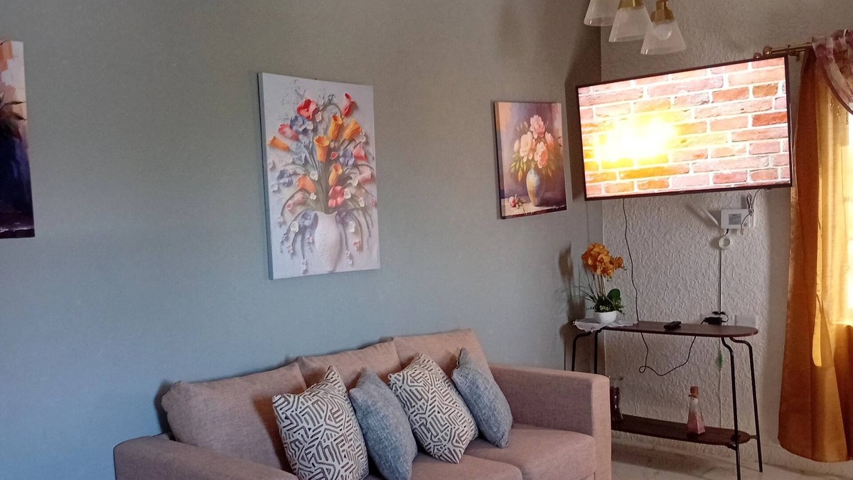 Portmore Apartment | ATRO Travels 2bdrm#Phoenix Park Village#jacuzzi#AC