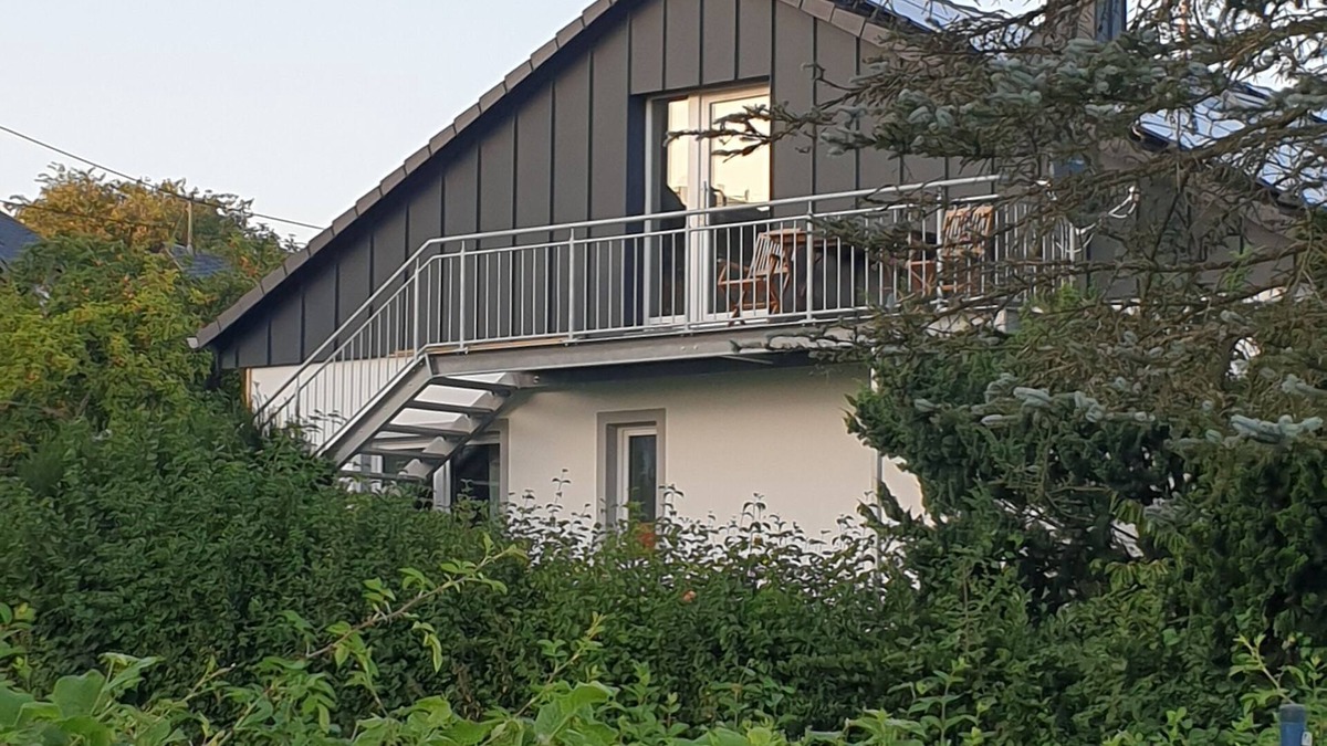 Mullenbach Apartment | Attic apartment with far-reaching views and balcony for 3 people