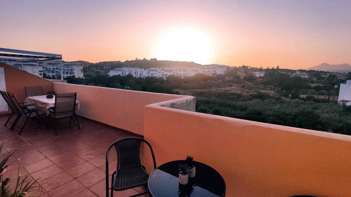 San Luis de Sabinillas Apartment | Attic - Jardines de Sabinillas - 10 MINS WALK to the beach and town centre -