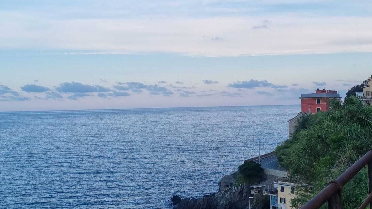 Voltri House | Attico Vista Mare a 100 Metri Dalla Spiaggia