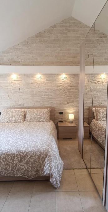 Intra Apartment | Attico VistaLago - Centro città Verbania