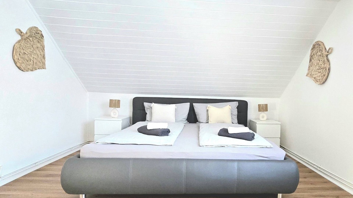Hemelingen Apartment | Attractive 3-room apartment in a quiet, central, easily accessible location