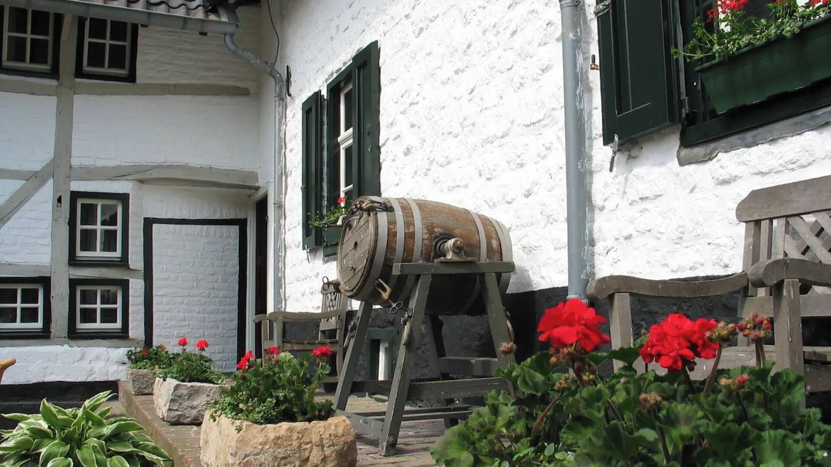 Colmont Cottage | Attractive 6-person vacation home with panoramic views near Valkenburg