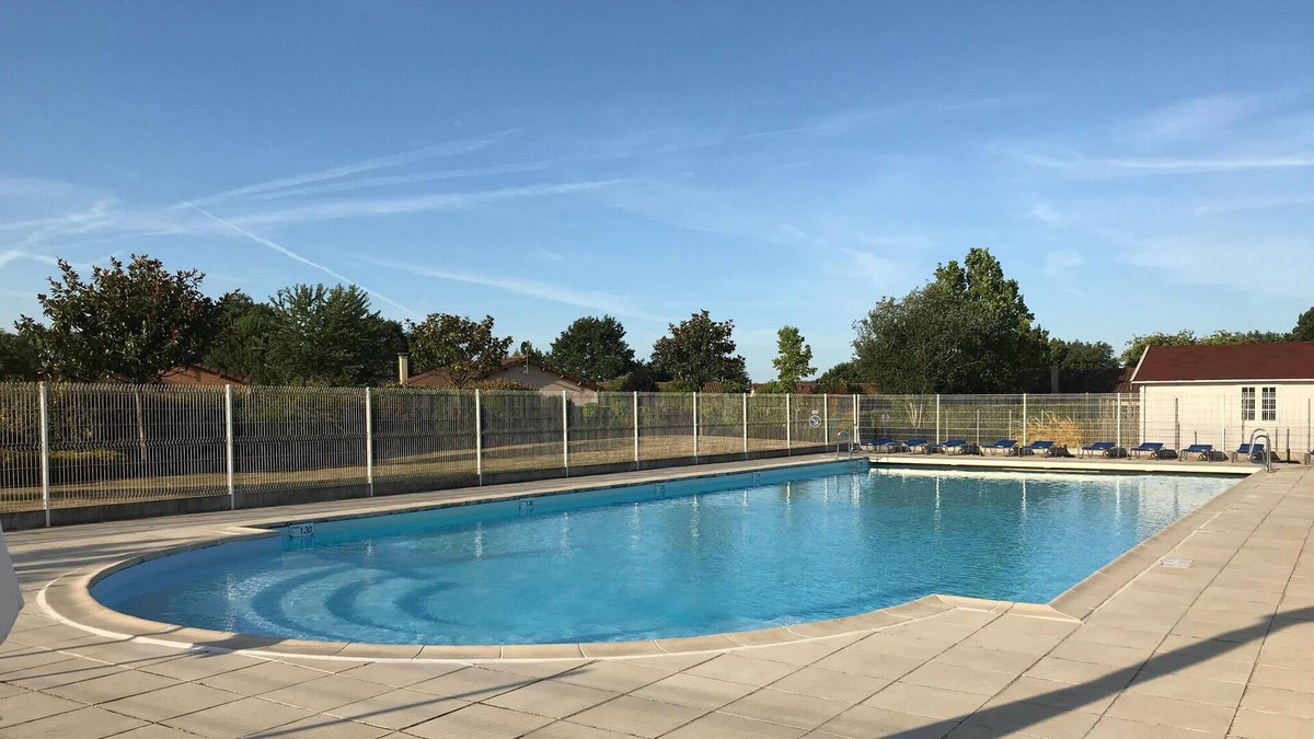 Les Forges House | Attractive holiday home in Les Forges with garden