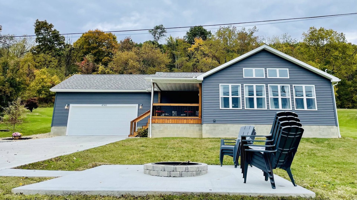 Nelsonville House | ATV Friendly, Hocking Hills, Garage Access, Fire Pit