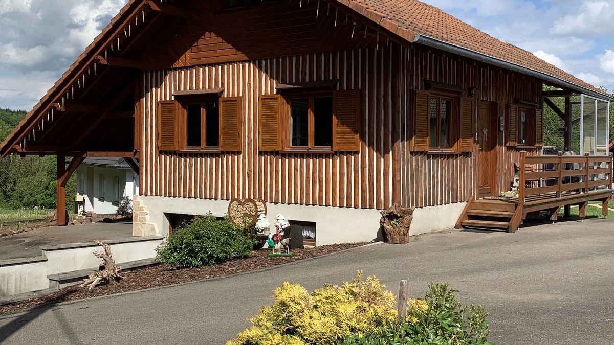 Lemberg Ski Chalet | Atypical chalet with covered terrace
