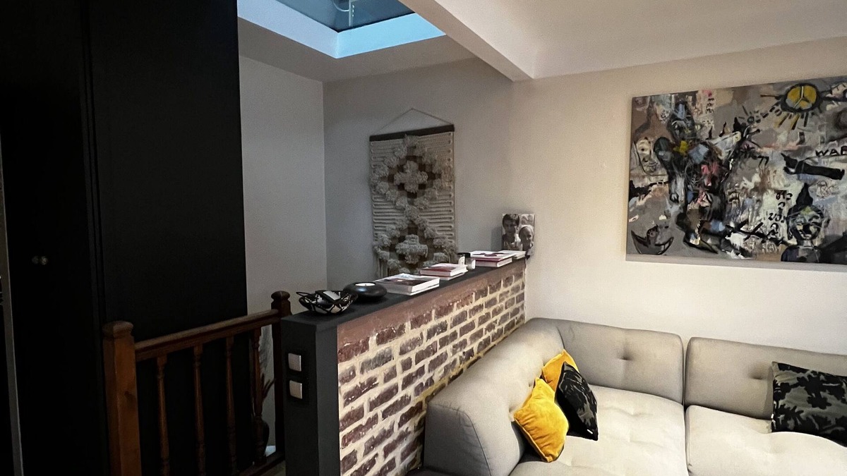 Saint-Fargeau Apartment | Atypical duplex of 100 M2 in a picturesque district of the capital!