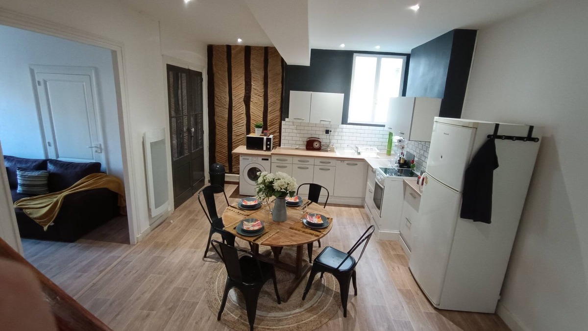 Bergerac House | Atypical house