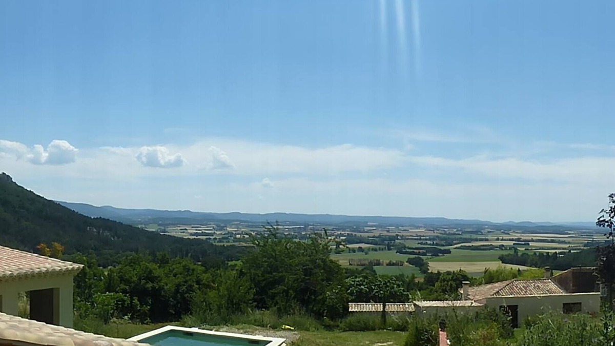 Roynac Bed & Breakfast | Atypical house with 6 bedrooms and 5 bathrooms near the Saou forest