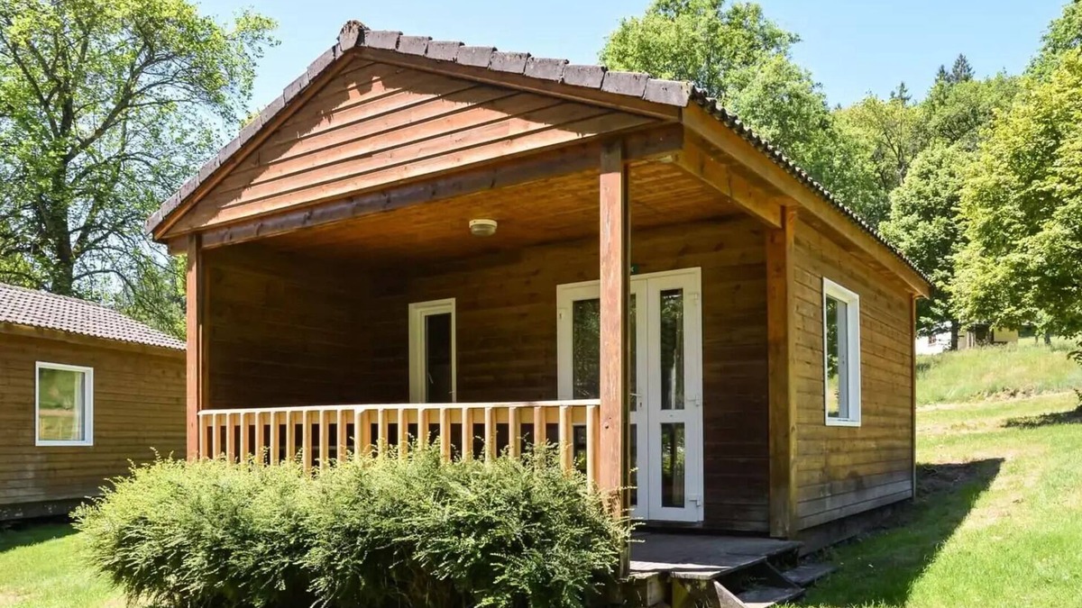 Correze Ski Chalet | Au Bois de Calais * - Chalet Tree : 2 bedrooms + TV, 4 people