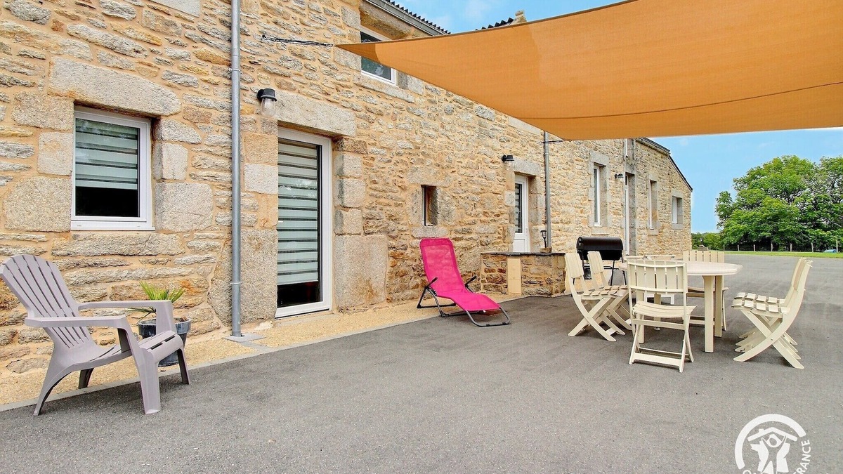 Questembert House | au Calme en Campagne, Proche de la Mer, Animaux Acceptés, Pétanque sur Place
