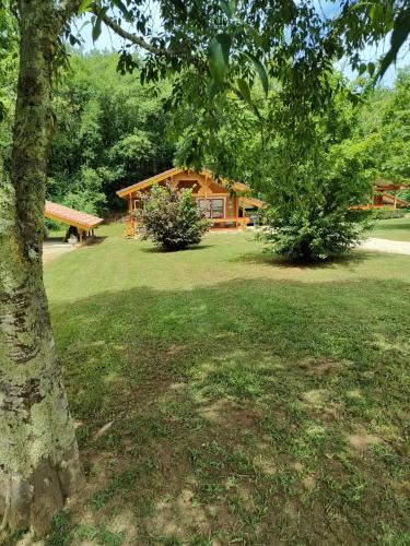 Mauroux Ski Chalet | "Au Cha les Vaux" Chalet 49