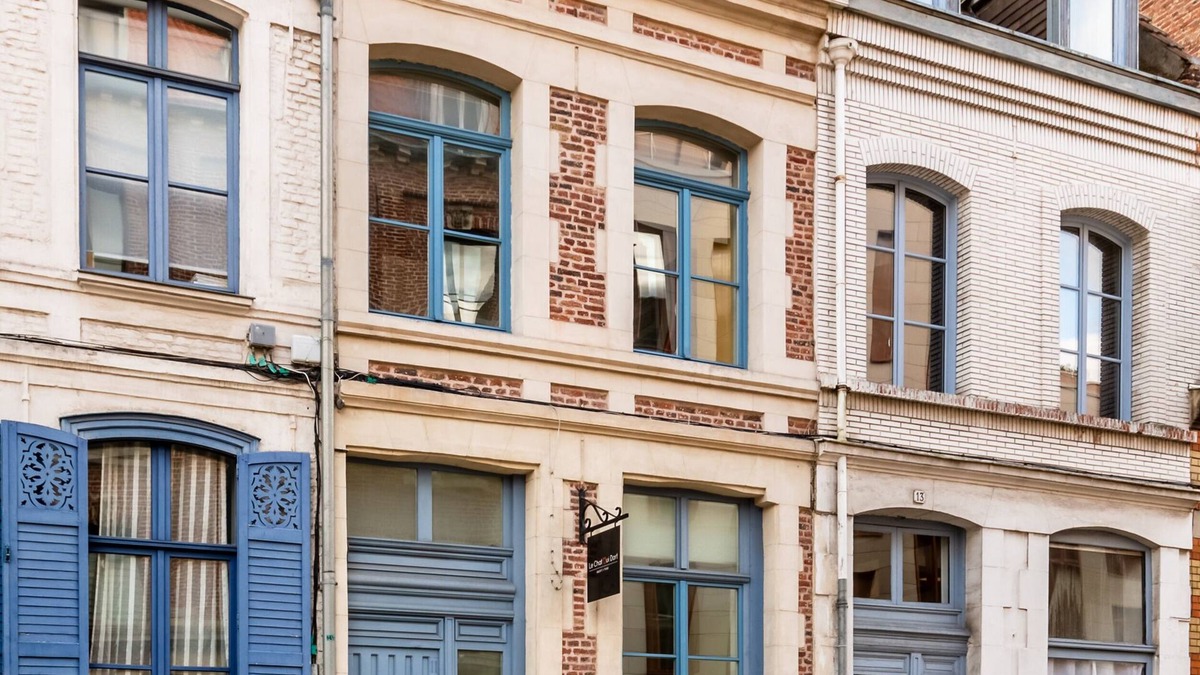 Old Lille Apartment | Au Chat Qui Dort Lille - Magasin