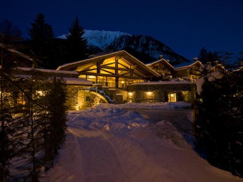 Courmayeur Resort | Au Coeur Des Neiges Resort SPA & FREE E-BIKE