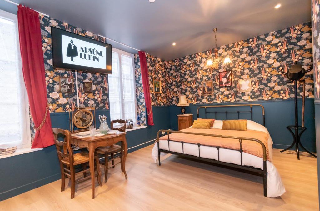 Charleville-Mezieres Apartment | Au Gentleman Cambrioleur